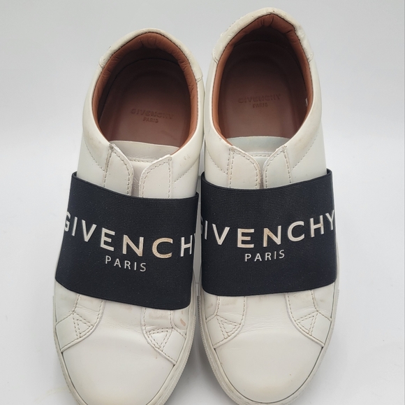Givenchy Shoes - AUTHENTIC GIVENCHY WOMEN'S LOGO SNEAKERS SIZE 36.5